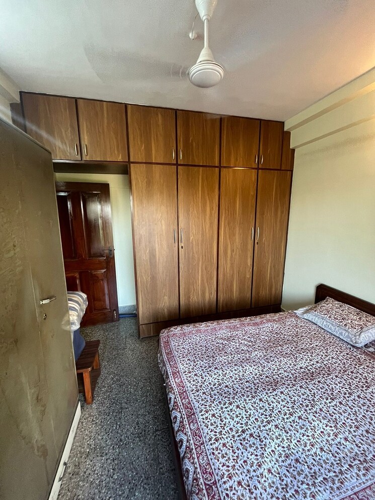 Bedroom, bandra west 1 Bedroom 550 Sq.Ft. Apartment In Bandra West Mumbai 8690560