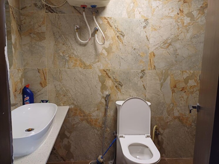 Bathroom, prestige-st-johns-wood 3 Bedroom 2291 Sq.Ft. Apartment In Koramangala Bangalore 8690582