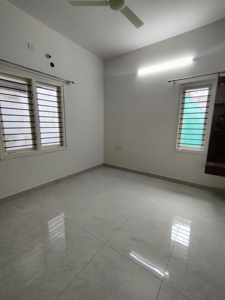 Room, hsr layout 2 Bedroom 1100 Sq.Ft. Builder Floor In Hsr Layout Bangalore 8690587