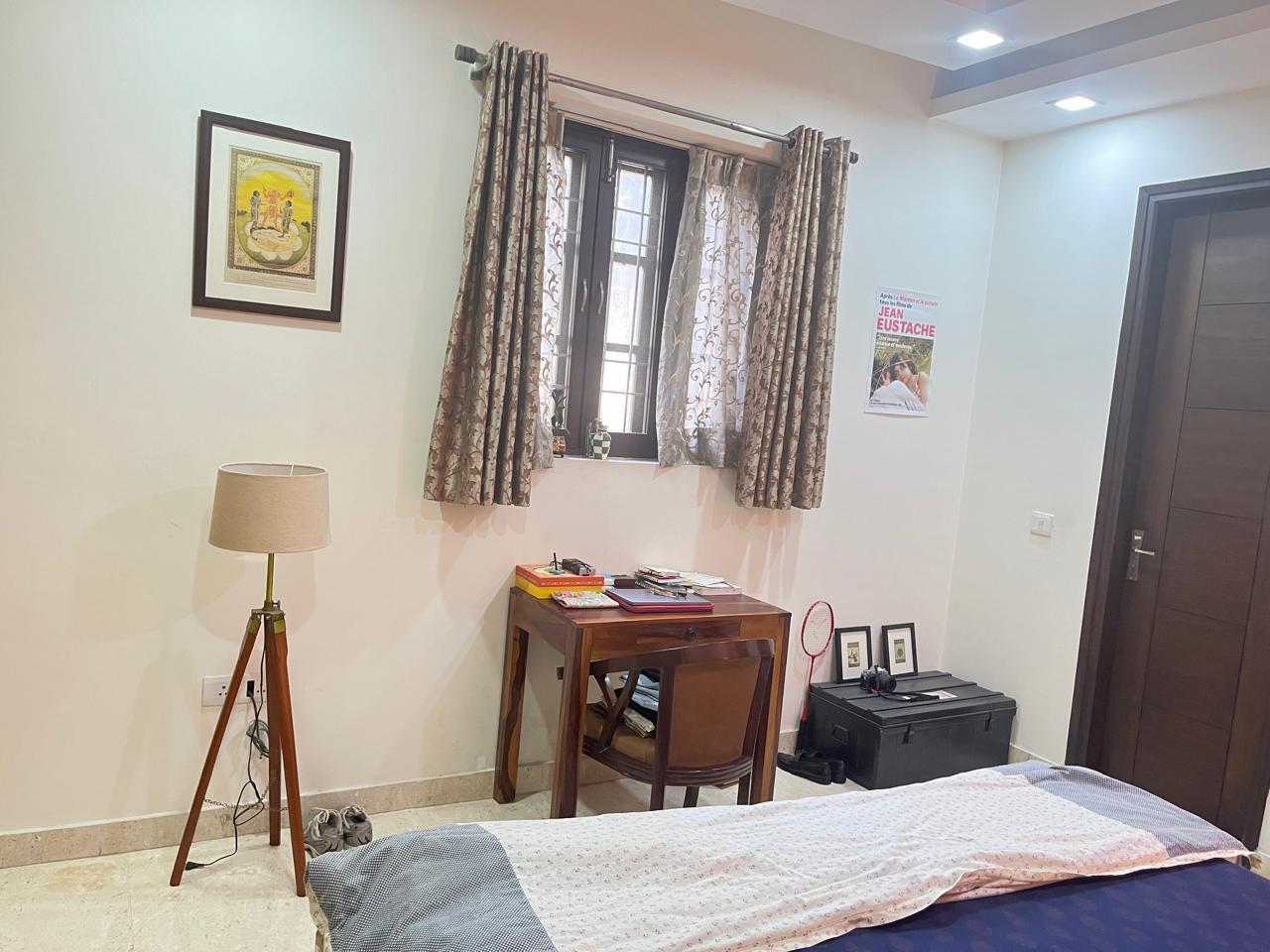3 BHK + Servant Room Builder Floor For Rent in Hauz Khas 
