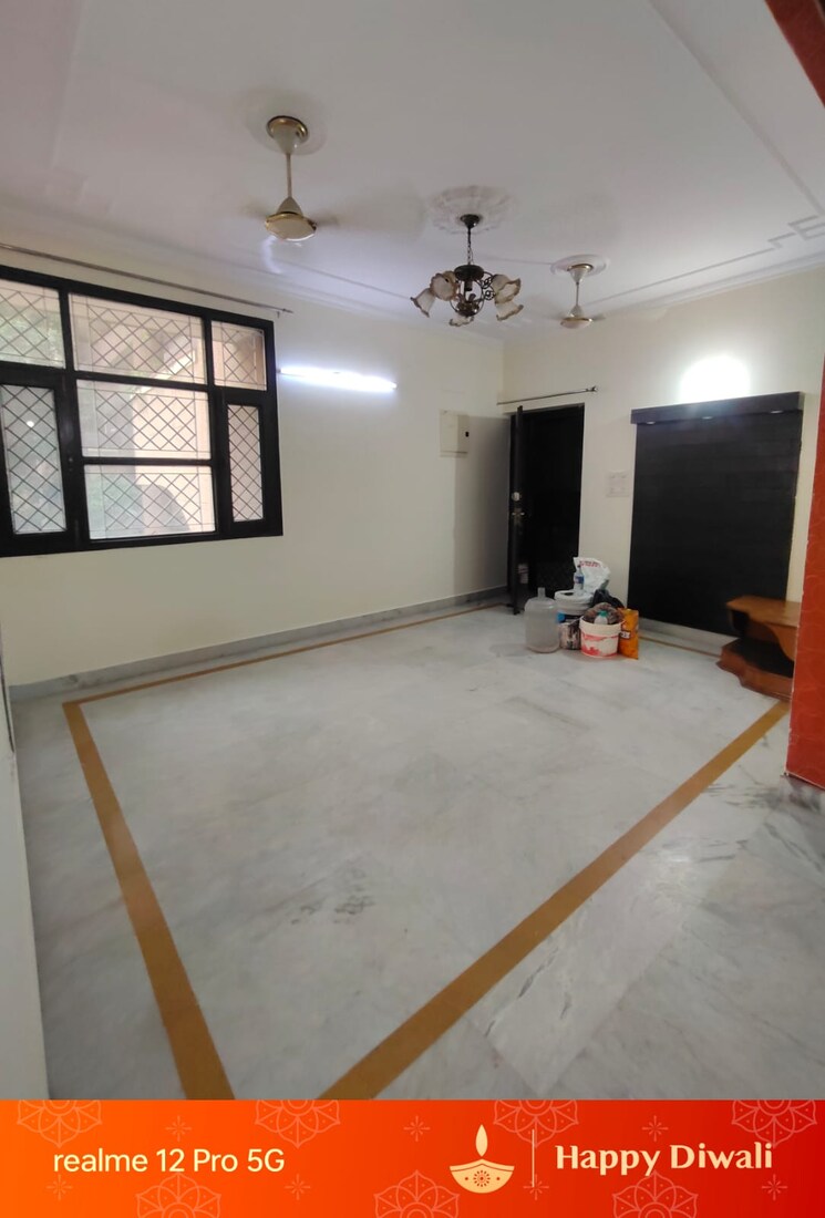 Room, rwa-apartments-sector-47 3 Bedroom 300 Sq.Yd. Independent House In Sector 47 Noida 8690608