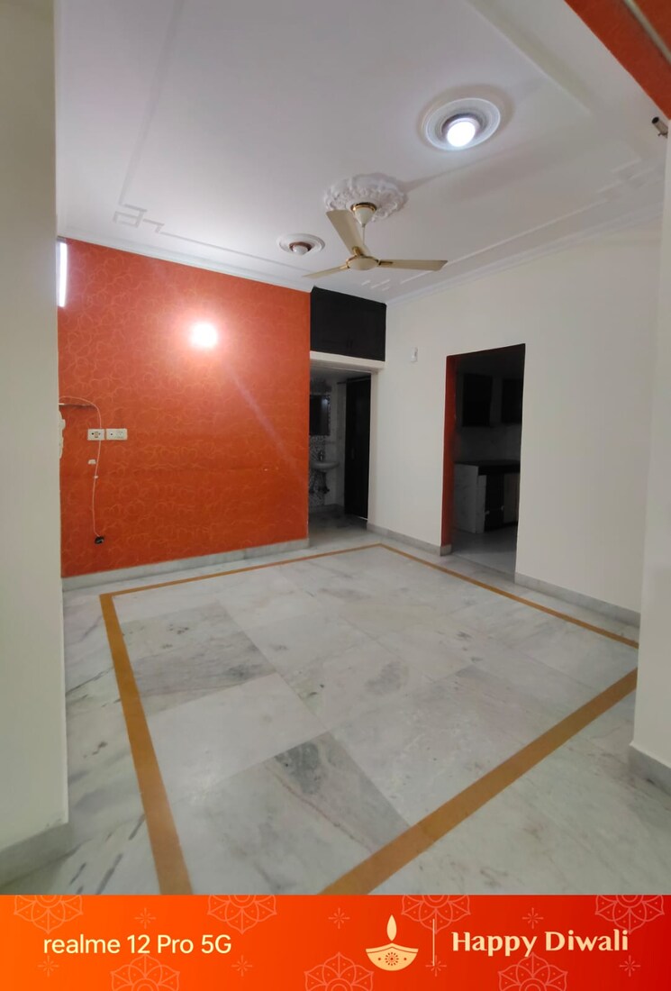 Room, rwa-apartments-sector-47 3 Bedroom 300 Sq.Yd. Independent House In Sector 47 Noida 8690608