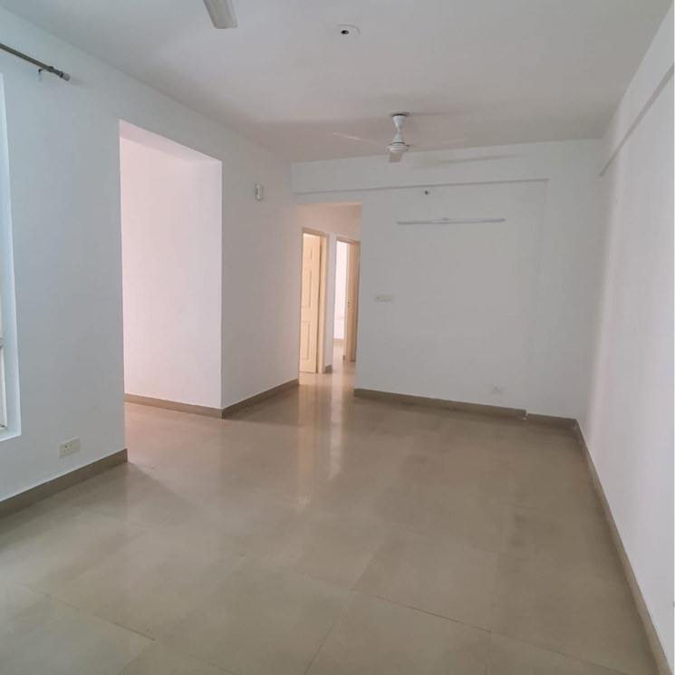 Room, palam vihar 2 Bedroom 850 Sq.Ft. Apartment In Palam Vihar Gurgaon 8690710