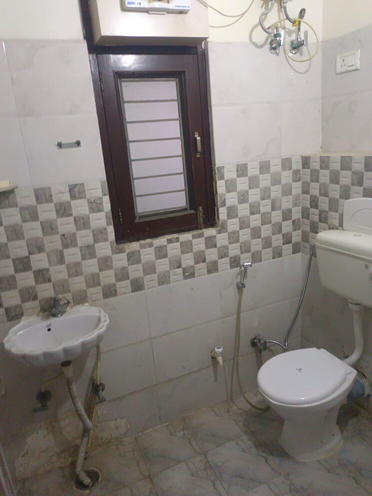 Bathroom, raja park 2 Bedroom 1100 Sq.Ft. Penthouse In Raja Park Jaipur 8690659