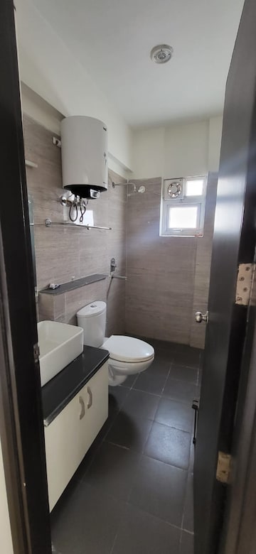 Bathroom in 2 BHK Apartment at Pragati Apartments Dwarka, Sector 11 Dwarka – for Rent