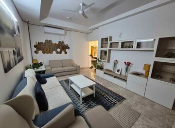 Living Room in 5 BHK Apartment at SS Linden, Sector 84 – for Rent