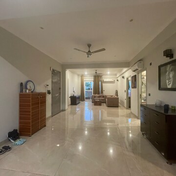 Building Lobby in 4 BHK Builder Floor at Uppal Gurgaon 99, Sector 99 – for Rent
