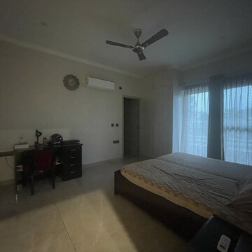 Bedroom in 4 BHK Builder Floor at Uppal Gurgaon 99, Sector 99 – for Rent