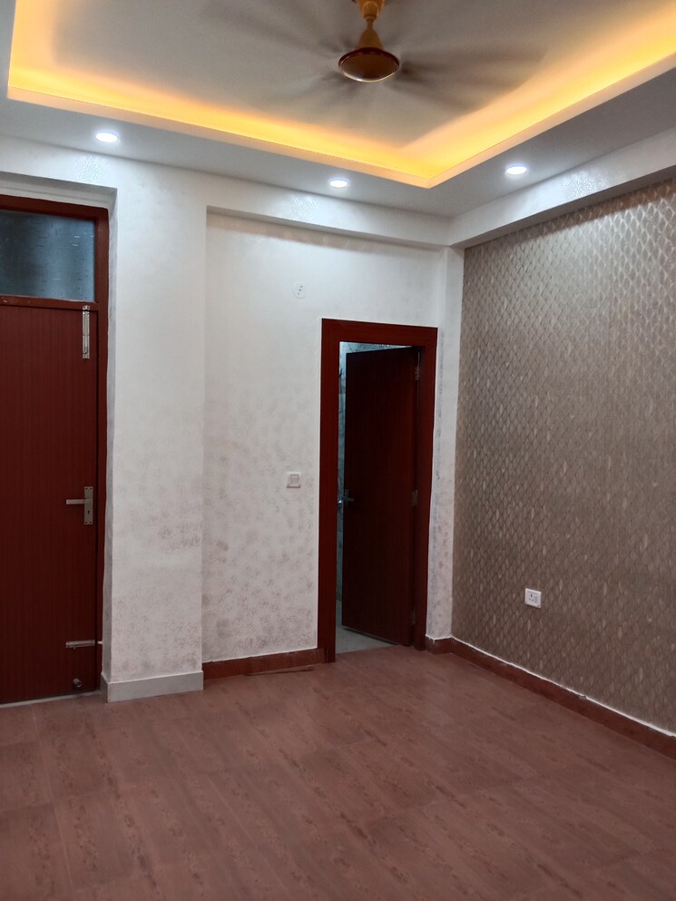 Room, royce-vaishali 2 Bedroom 980 Sq.Ft. Builder Floor In Vaishali Sector 5 Ghaziabad 8690780