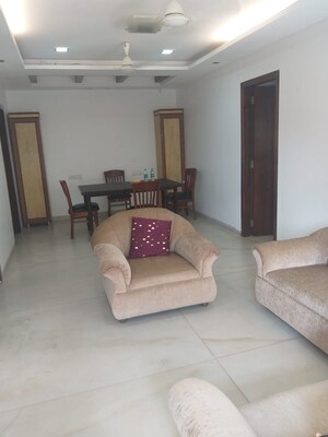 2 BHK Apartment For Sale in Cuffe Parade