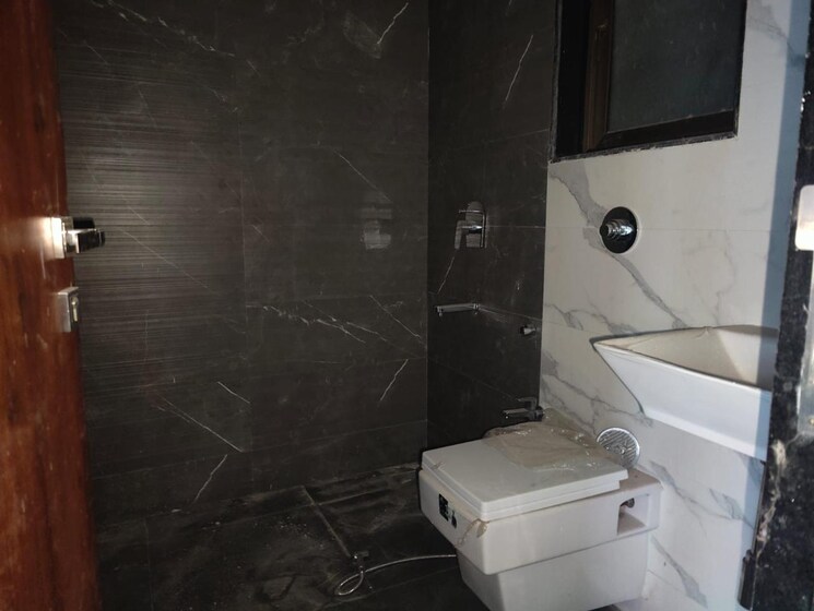 Bathroom, sector 3 dwarka 3 Bedroom 1786 Sq.Ft. Apartment In Sector 3 Dwarka Delhi 8690908
