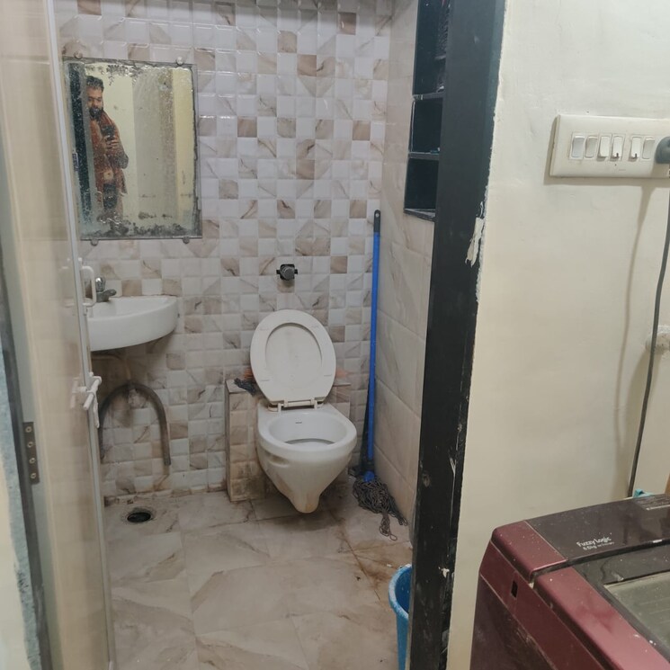 Bathroom, aundh 1 Bedroom 600 Sq.Ft. Apartment In Aundh Pune 8690827