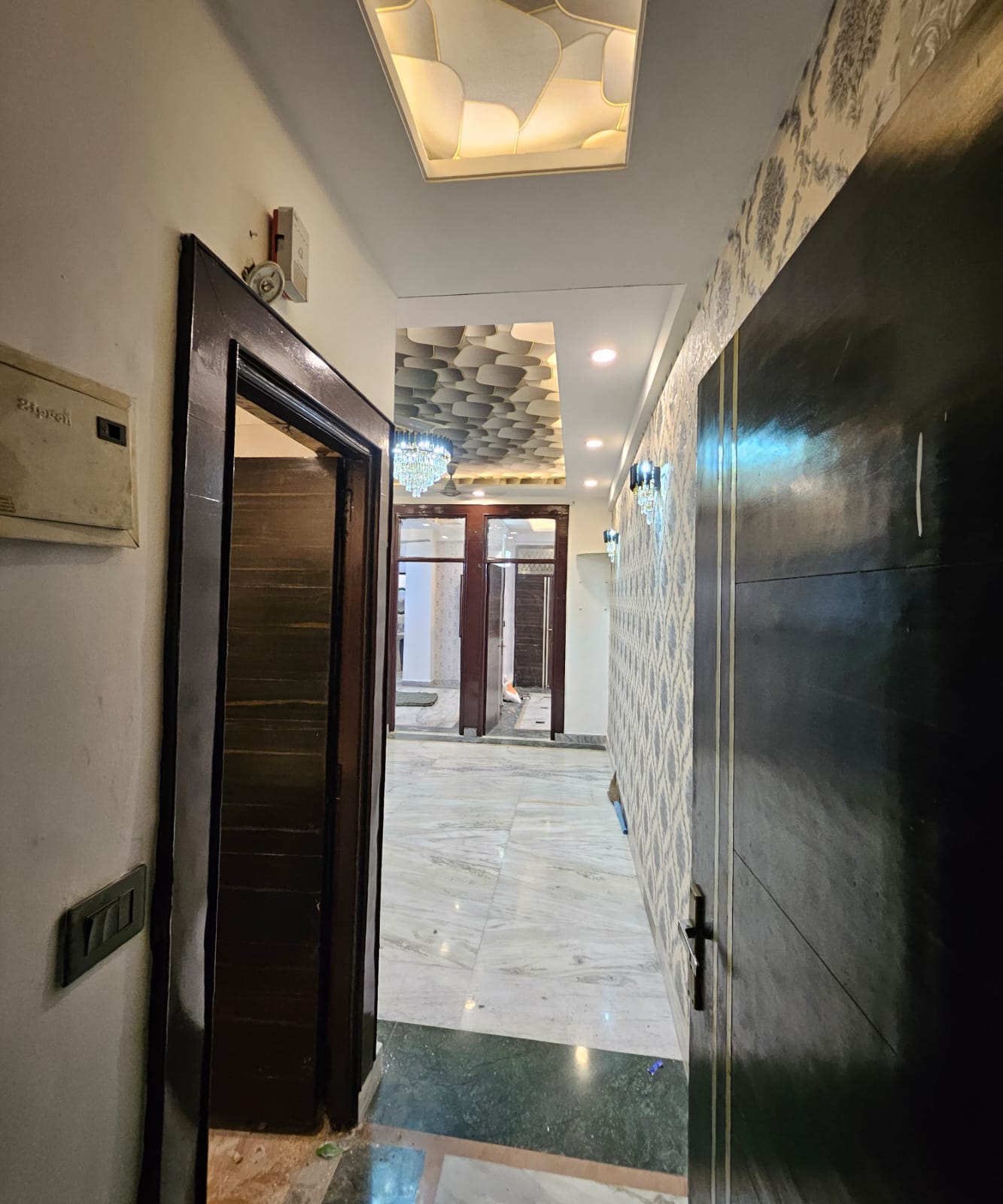 2 BHK Builder Floor For Rent in Niti Khand I