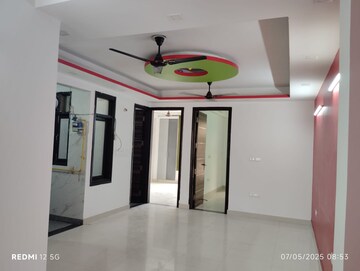 3 BHK Builder Floor For Rent in Chattarpur