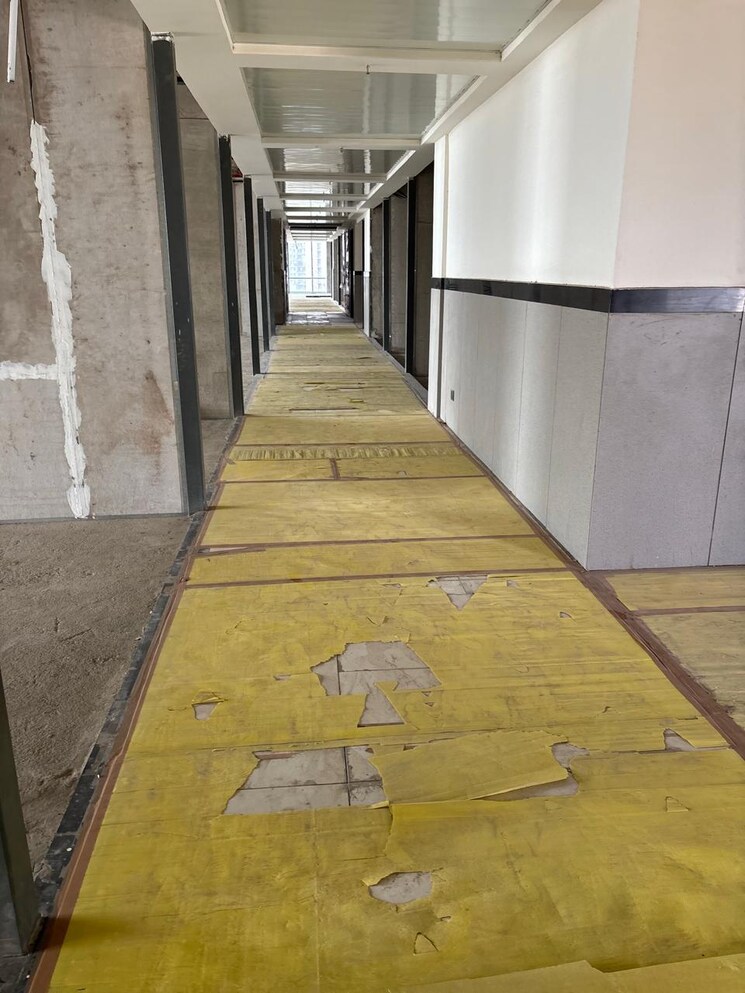 undefined, sector 73 Commercial Office Space in IT/SEZ 485 Sq.Ft. In Sector 73 Noida 8690830