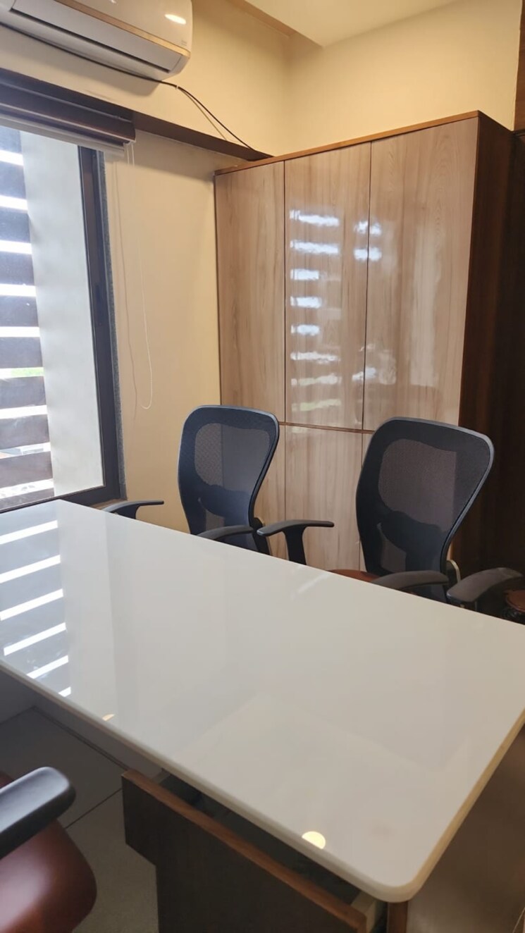 Team Area, science city Commercial Office Space 1030 Sq.Ft. In Science City Ahmedabad 8690898