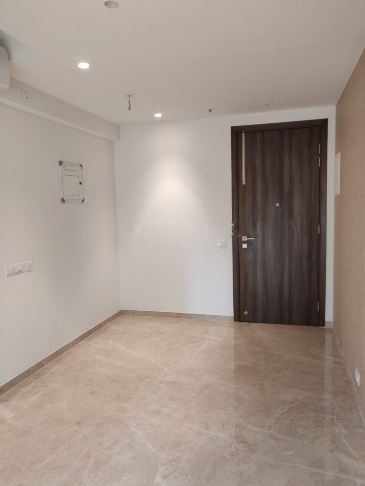 Room, hiranandani-regent-hill 1 Bedroom 480 Sq.Ft. Apartment In Powai Mumbai 8690915