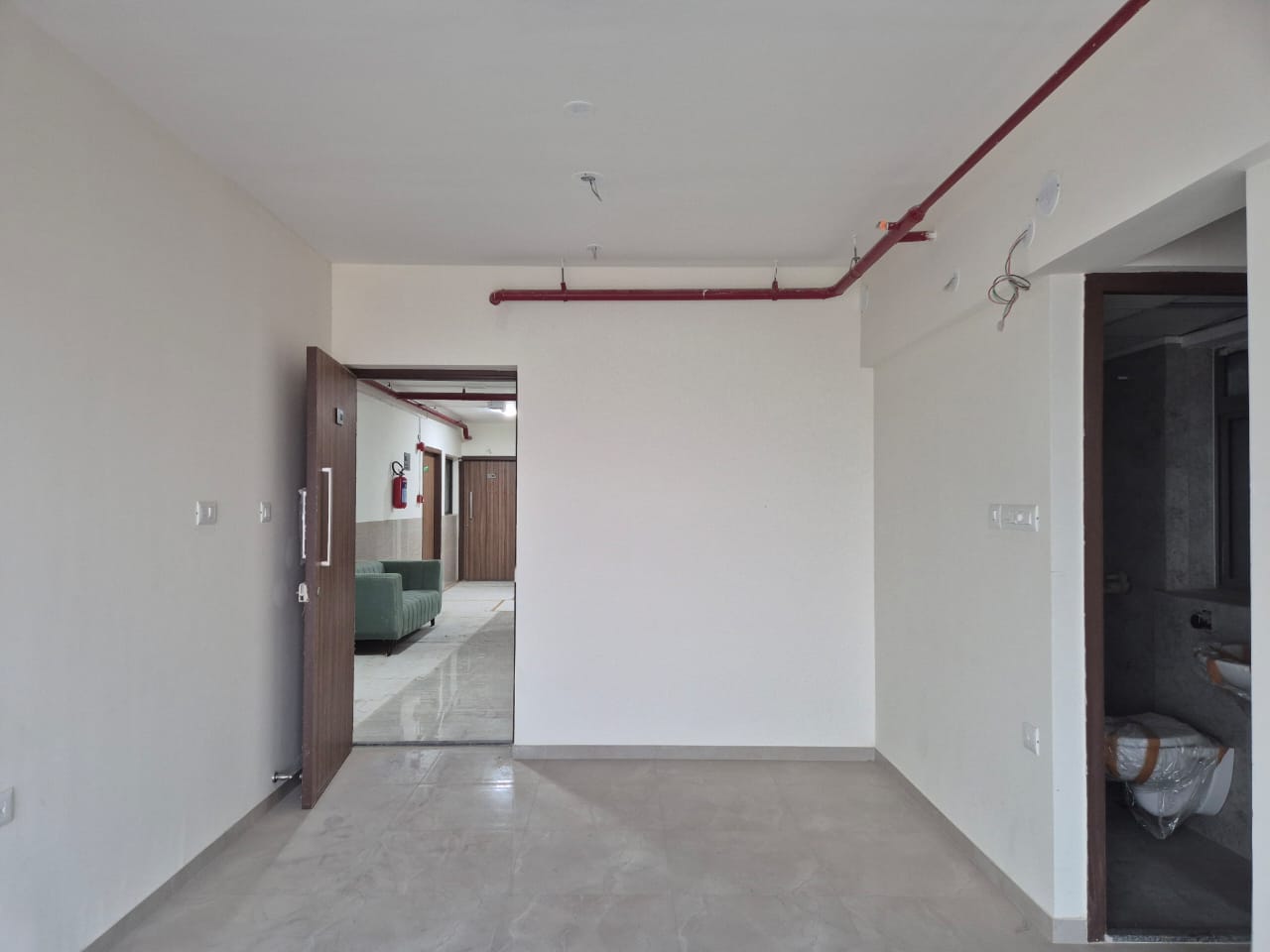 2 BHK + Pooja Room Apartment For Rent in Kalpataru Radiance