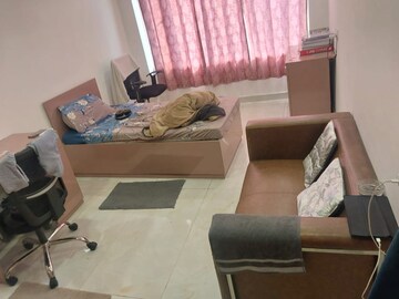 Living Room in 1 BHK Apartment at Karol Bagh – for Rent