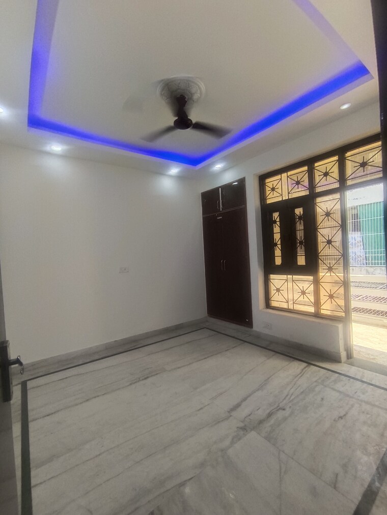 Room, srishti-greenfield-homes 3 Bedroom 1800 Sq.Ft. Builder Floor In Green Fields Colony Faridabad 8691018