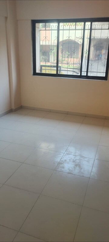 Room in 1 BHK Apartment at Salasar Garden, Mira Road – for Sale