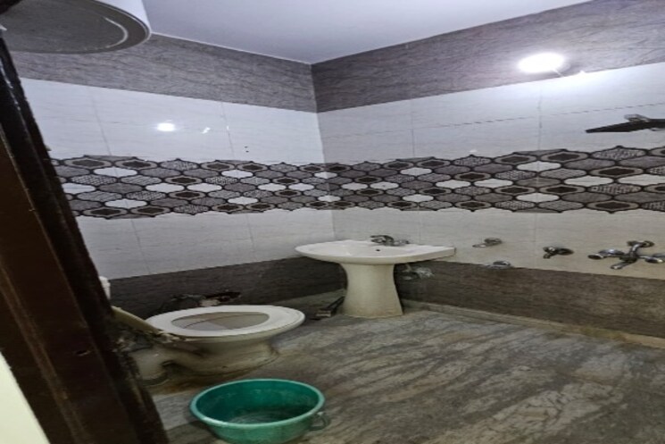 Team Area, shakti khand iii 3 Bedroom 1200 Sq.Ft. Builder Floor In Shakti Khand Iii Ghaziabad 8691011