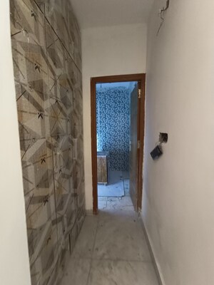 Room in 3 BHK Builder Floor at Srishti Greenfield Homes, Green Fields Colony – for Sale
