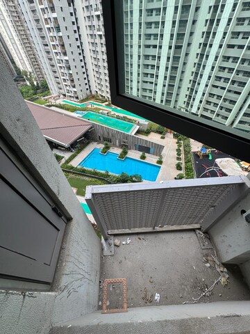 2 BHK Apartment – Exterior View View at Kalpataru Immensa, Kolshet Road - for Rent