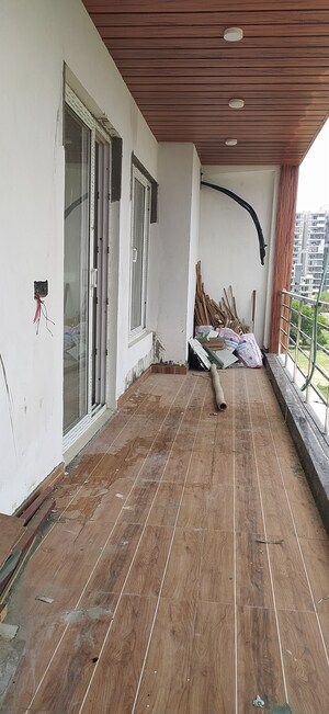 Balcony in 3 BHK Builder Floor at Sector 85 – for Sale