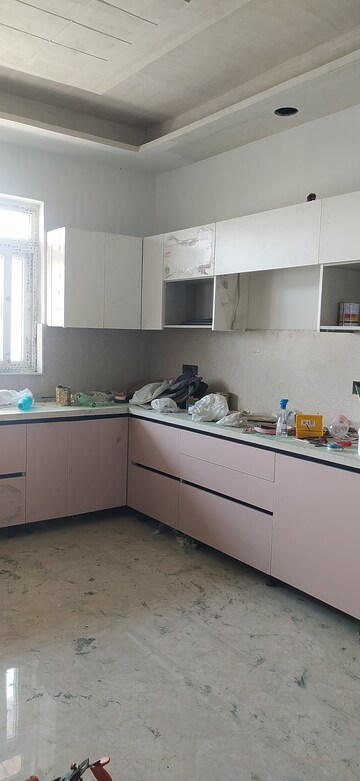 Kitchen in 3 BHK Builder Floor at Sector 85 – for Sale
