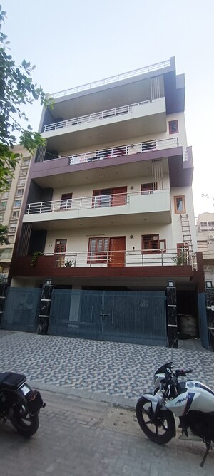 3 BHK Builder Floor For Sale in Puri Kohinoor, Sector 89