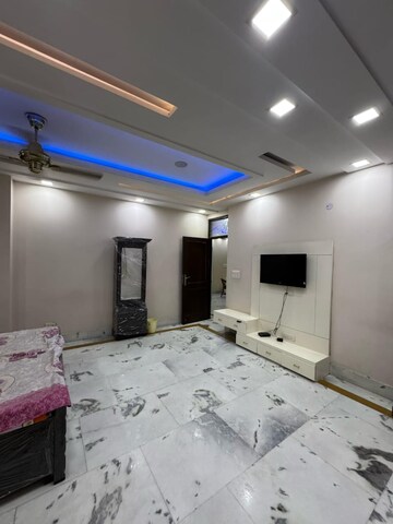 2 BHK Apartment For Rent in Karol Bagh