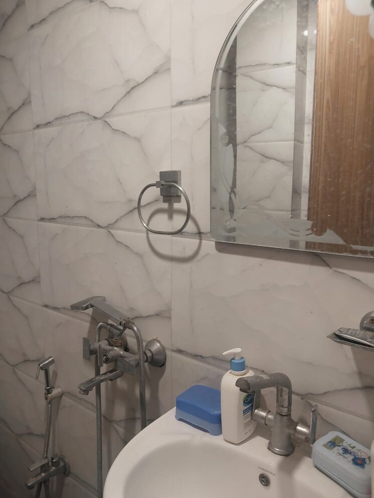 Other, karol bagh 2 Bedroom 1090 Sq.Ft. Apartment In Karol Bagh Delhi 8691115