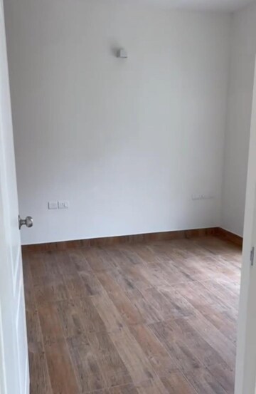 Room in 2 BHK Apartment at Brigade El Dorado, Bagaluru  – for Rent