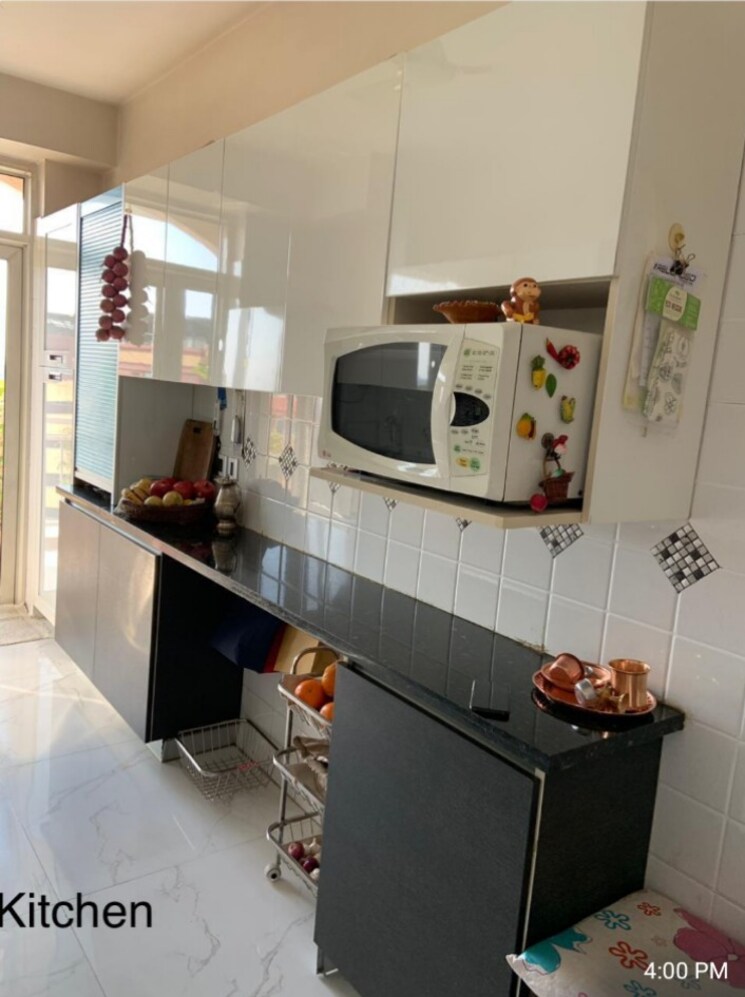 Kitchen, dlf-richmond-park 3 Bedroom 2050 Sq.Ft. Apartment In Sector 43 Gurgaon 8691366