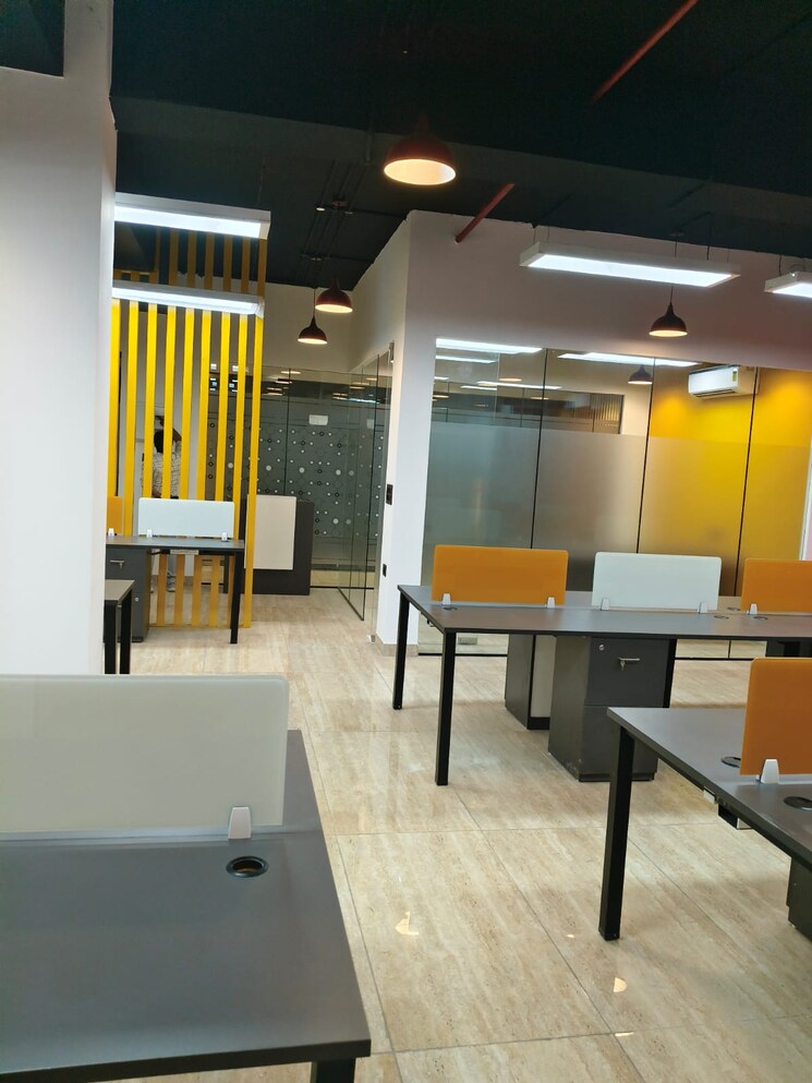 Team Area, sector 62 Commercial Office Space 1000 Sq.Ft. In Sector 62 Noida 8691367