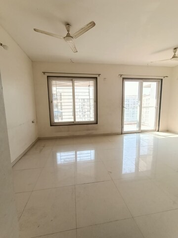 Room in 3 BHK Apartment at Bhojwani The Nook, Tathawade – for Rent