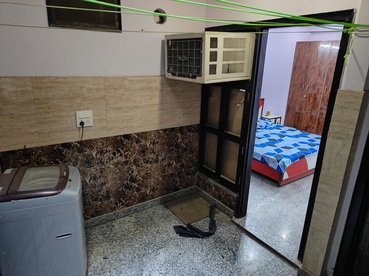 Master Bedroom, ardee-city 3 Bedroom 1800 Sq.Ft. Builder Floor In Sector 52 Gurgaon 8691468