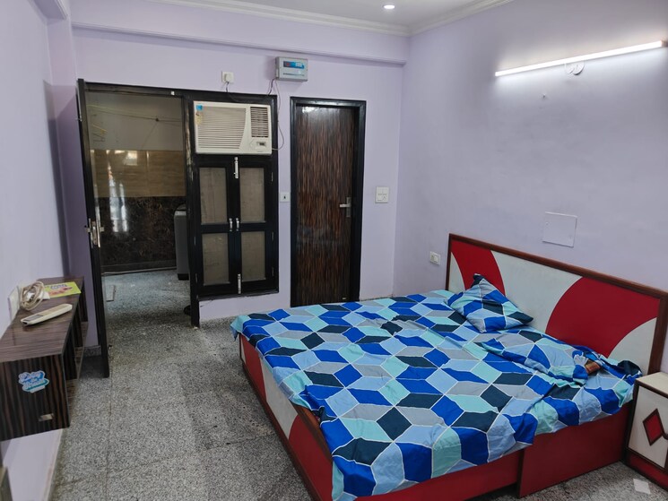 Bedroom, ardee-city 3 Bedroom 1800 Sq.Ft. Builder Floor In Sector 52 Gurgaon 8691468