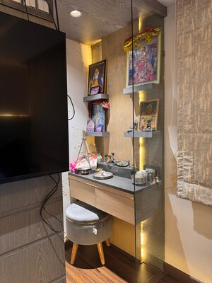 Furnished Amenities in 3 BHK Apartment at Crystal Avenue Andheri West, Andheri West – for Sale