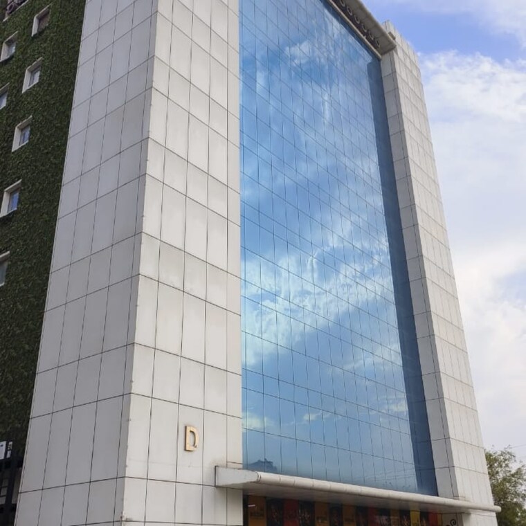 Exterior View, logix-techno-park Commercial Office Space 500 Sq.Ft. In Sector 127 Noida 8691579