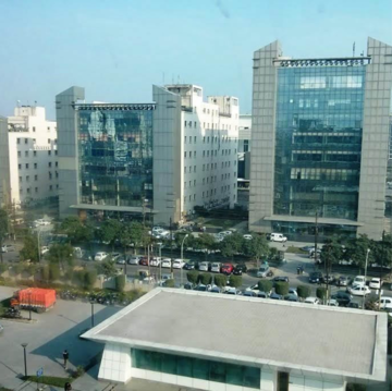  Office Space For Sale in Logix Techno Park, Sector 127
