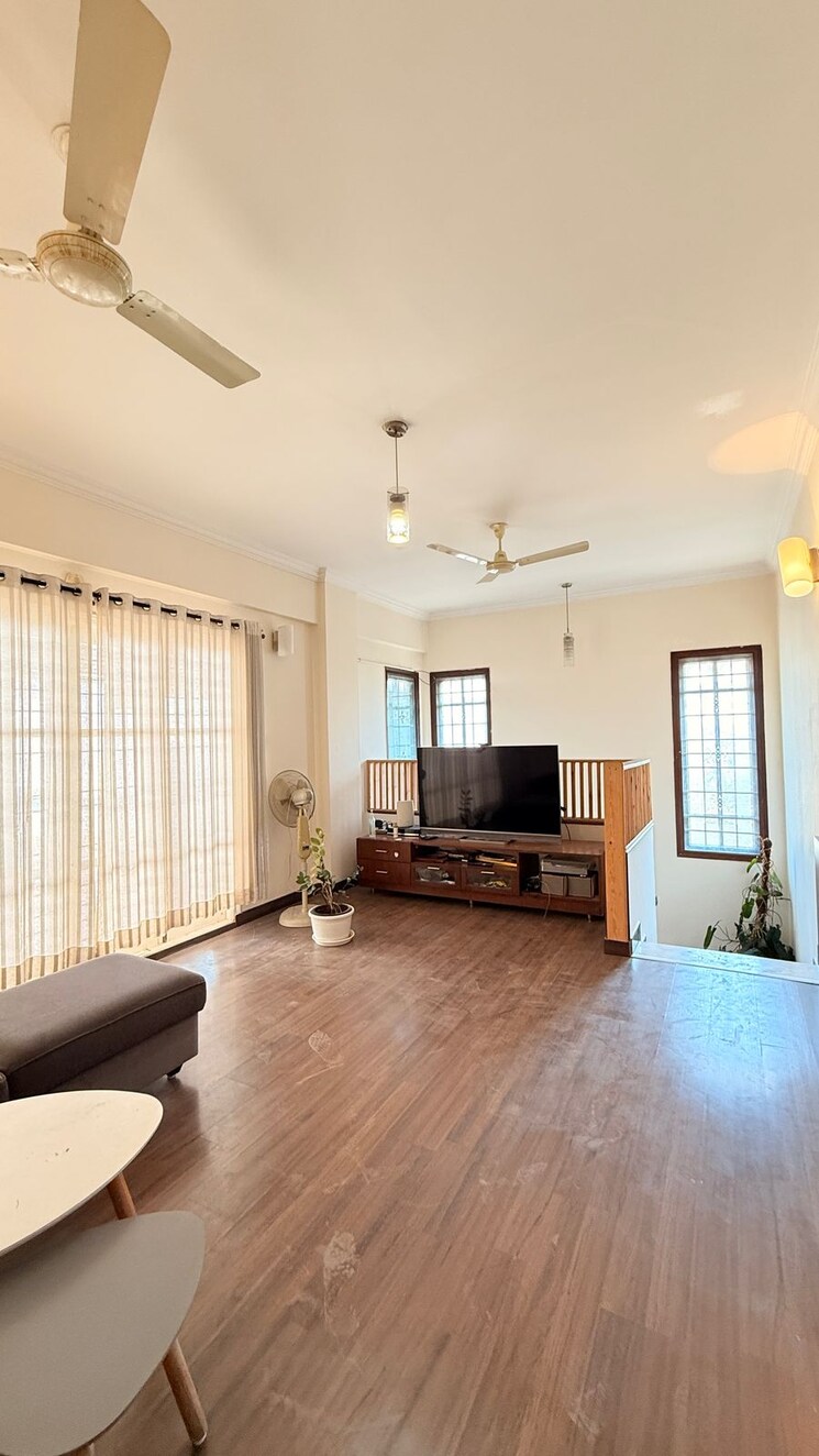 Bedroom, indiranagar 4 Bedroom 3750 Sq.Ft. Apartment In Indiranagar Bangalore 8691582