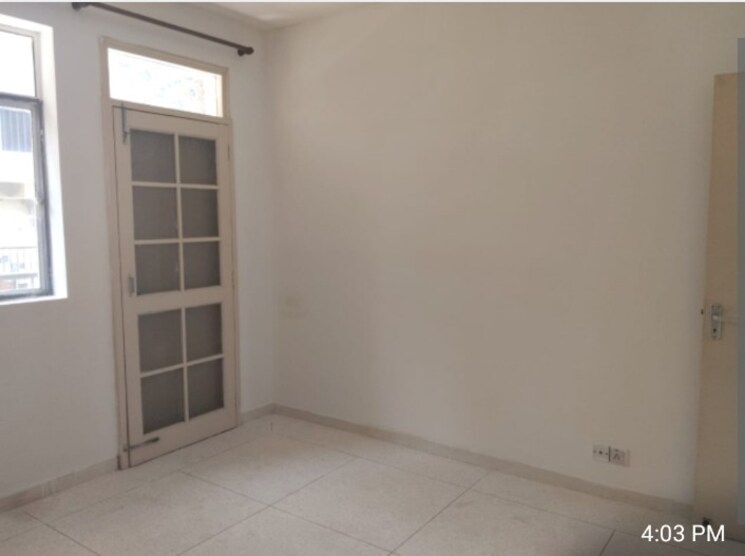 Room, dlf-exclusive-floors 3 Bedroom 1500 Sq.Ft. Builder Floor In Sector 53 Gurgaon 8691656