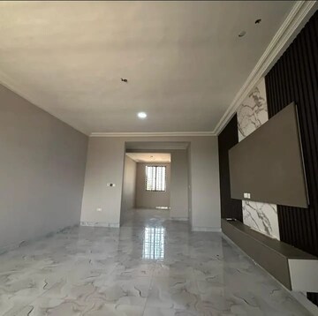 Room in 4 BHK Builder Floor at Sector 37 – for Sale