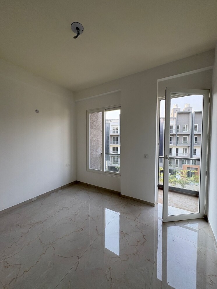 Room, signature-global-city 3.5 Bedroom 1700 Sq.Ft. Apartment In Sector 37d Gurgaon 8691741