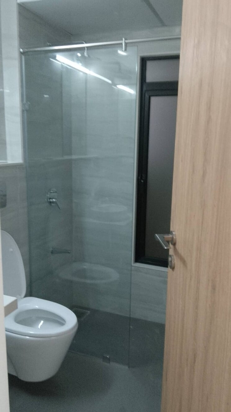 Bathroom, dosti-eastern-bay 2 Bedroom 661 Sq.Ft. Apartment In Wadala Mumbai 8691810