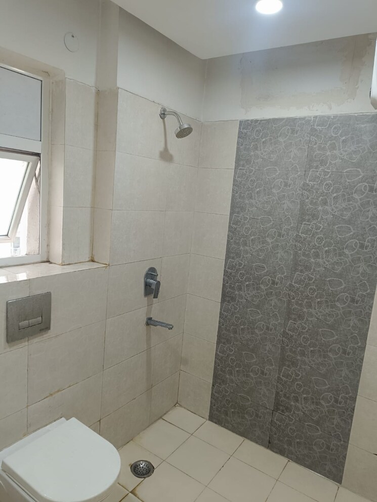 Bathroom, sector 85 3 Bedroom 2250 Sq.Ft. Apartment In Sector 85 Faridabad 8691720