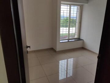 Room in 2 BHK Apartment at Yashwin Sukhniwas, Hinjewadi – for Rent