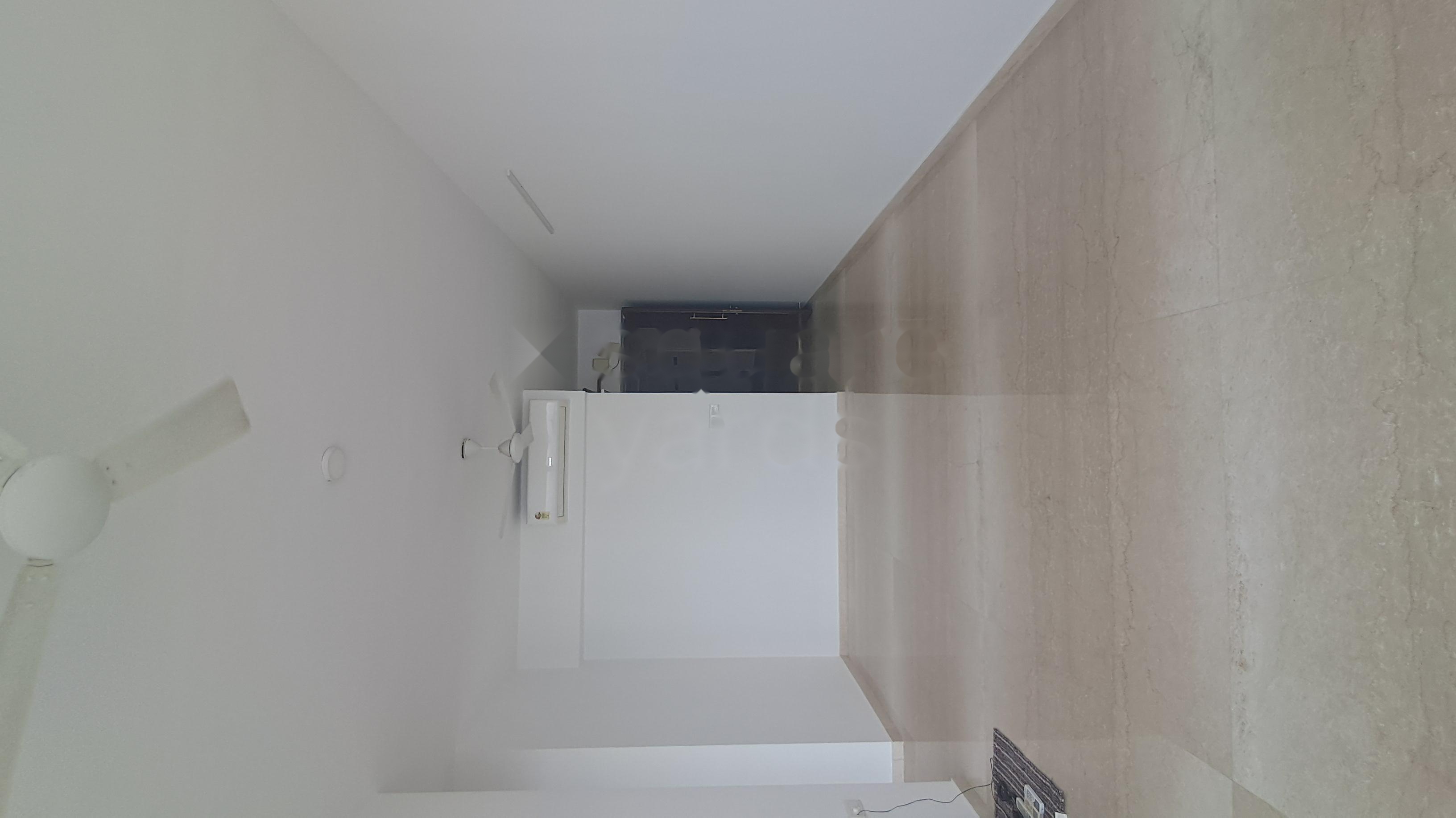 2 BHK Apartment For Rent in L&T Crescent Bay T2